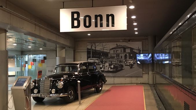 Allemagne de l'Ouest, la voiture officielle du chancelier Adenauer, Haus der Geschichte, Bonn